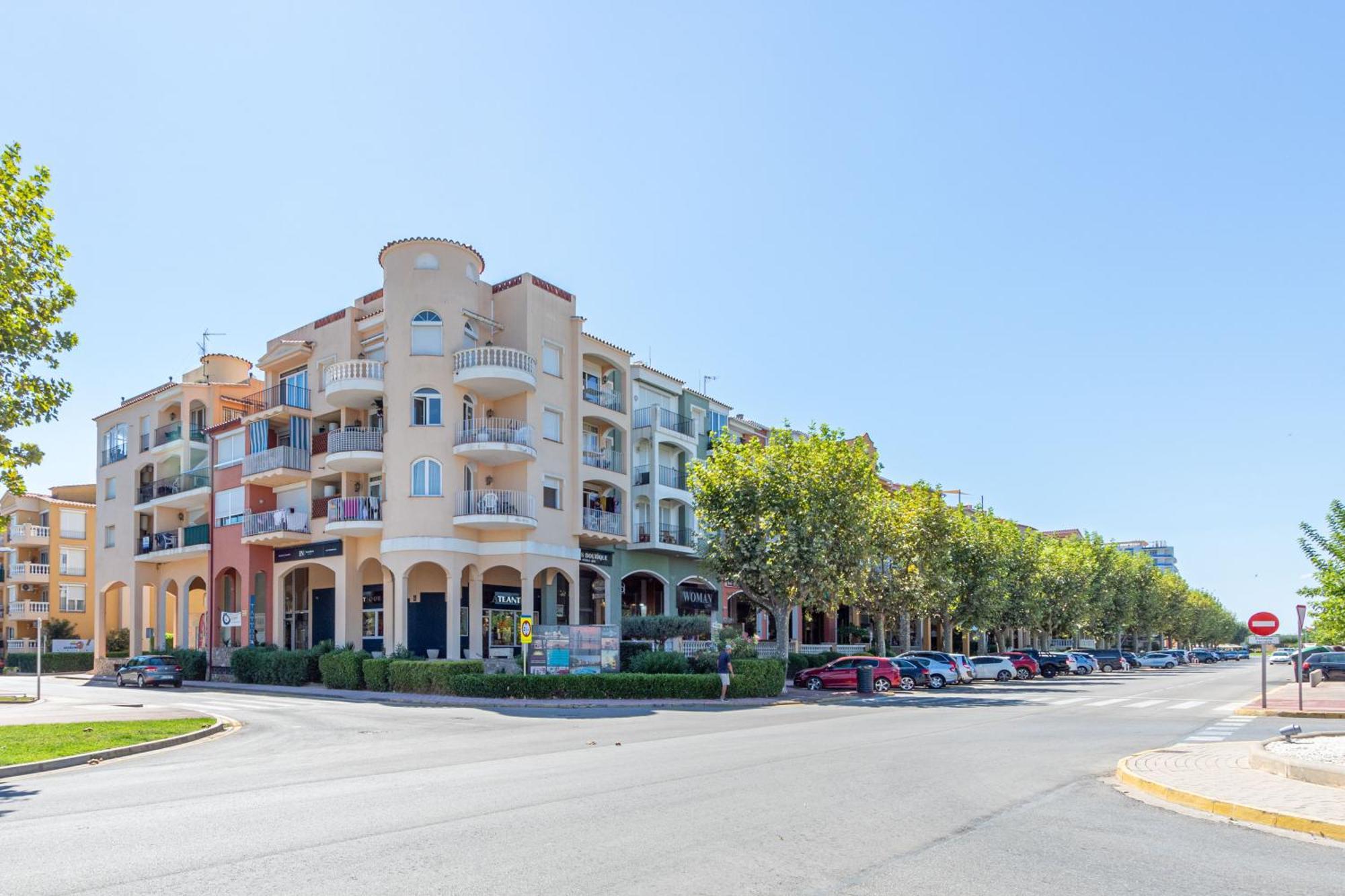 Basic Comfort Apartment Gran Reserva 0073 Empuriabrava Eksteriør bilde